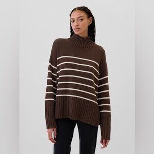 NWT GAP Oversized 24/7 Split-Hem Mockneck Cotton Sweater Size M -L